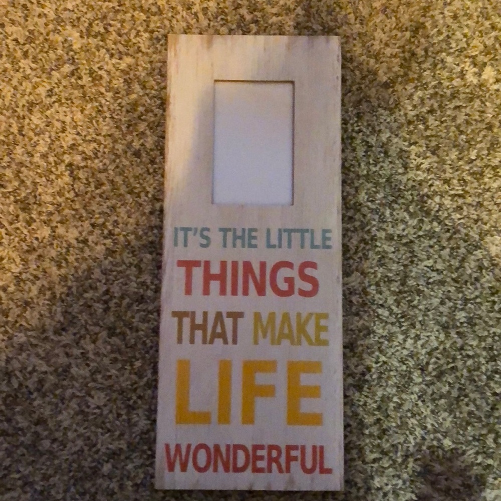 Little Things That Make Life Wonderful Frame